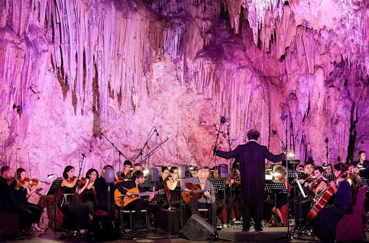 Manolo Sanlúcar - Foto Fundación Cueva de Nerja